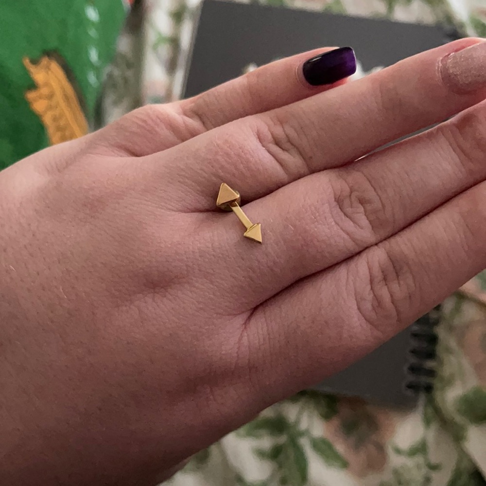 Uncommon James gold arrow earrings